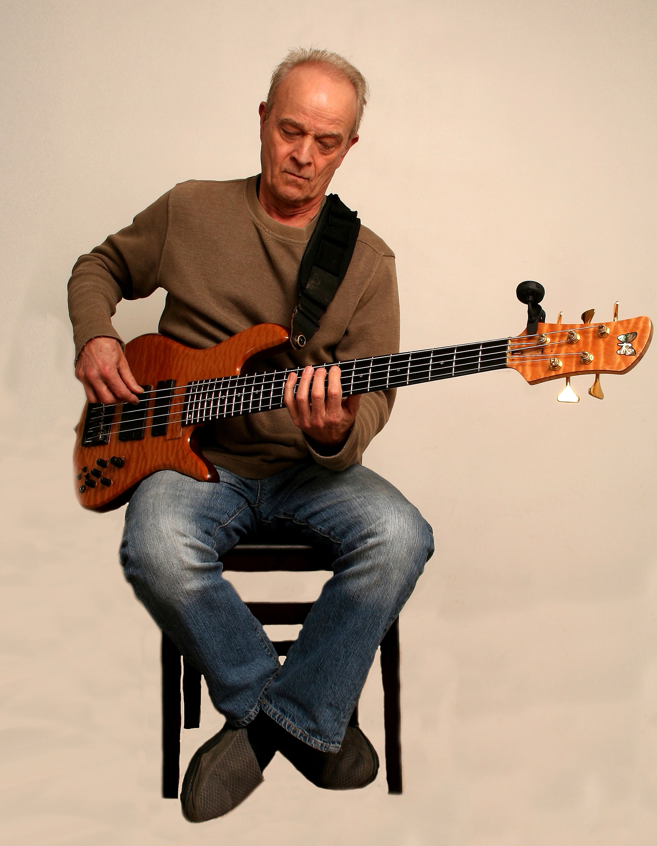 Rob Allen, Bass Guitar  The music of Robert Allen